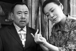 潘长江提携女儿不惜力 称给女儿提供机会天经地义--中国国情网