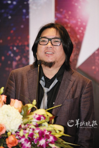 高晓松再任“达人秀”评委 称光靠音乐吃不饱--中国国情手册
