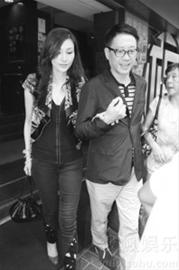 李嘉欣许晋亨十指紧扣出游 同婆家共庆母亲节(图)--中国国情手册