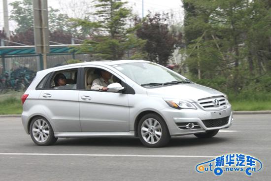 北汽新能源汽车“十二五”要年产15万辆--中国国情网