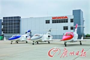 本田量产小型商务飞机创43000英尺高度纪录--中国国情手册
