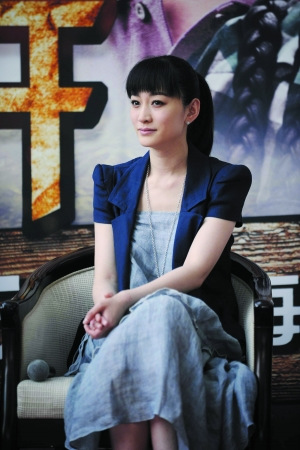 李小冉暂无结婚打算:我比较爱玩,想40岁前结婚--中国国情