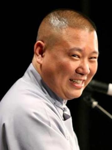 郭德纲将开郭家讲坛 重演文革相声史(图)--中国国情手册