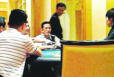 吴启华承认赴澳门赌博 自辩朋友给筹码无赌瘾(图)--中国国情手册