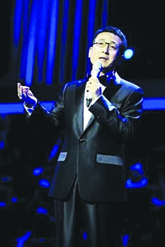 窦文涛心脏犯病暂别《锵锵》 戏称:我没私奔(图)--中国国情手册