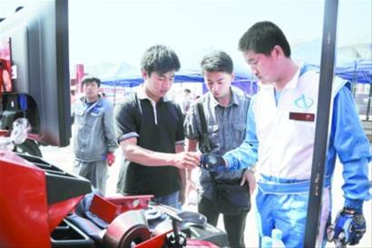 辽宁营口汽保业靠创新参与全球竞争--中国国情手册