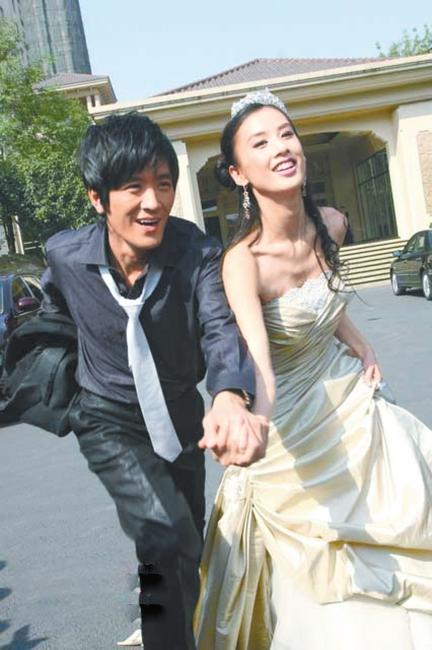 杨子称与黄圣依属被结婚:她已成最有钱女艺人--中国国情
