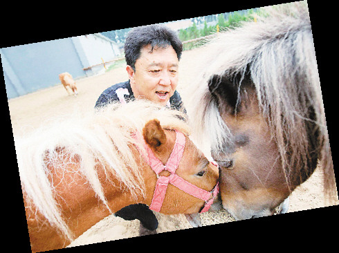 于谦私人马场曝光 藏獒护院 单匹马值10多万(图)--中国国情手册
