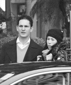 莫文蔚不介意做男友孩子继母:我们关系很好(图)--中国国情