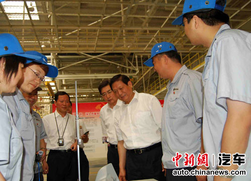 福田智能化多功能汽车厂投产 高端皮卡品牌发布--中国国情