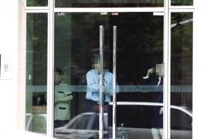 刘雪华老公坠亡结束12年情路 好友:雪华姐,别哭--中国国情