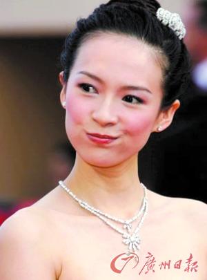 辞演后首度开腔回应 章子怡微博赞《雪花秘扇》--中国国情