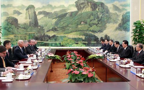 胡锦涛会见美国副总统拜登--中国国情网