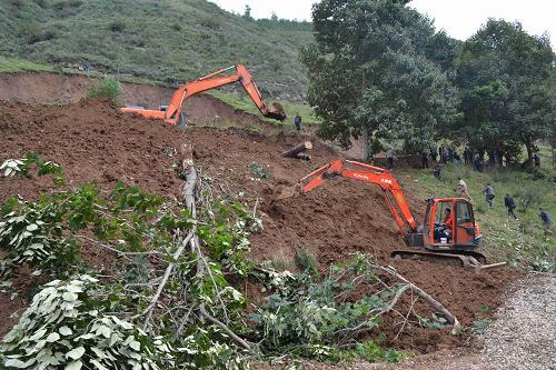 陕西宝鸡发生一起山体滑坡5人被埋其中3人死亡--中国国情手册