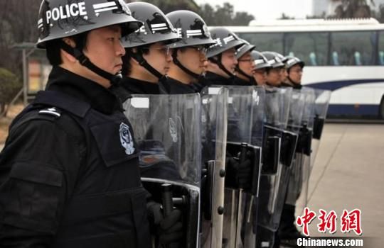 南京女子监狱成立男子特警队防范处置突发事件--中国国情手册